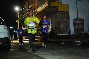 BIB: 3755, 3770
                            <button type="button" onclick="openModal(26227003)" class="btn btn-primary btn-sm float-right btn-popup" data-toggle="modal" data-target=".modal-high-quality">
                        <i class="fas fa-shopping-cart"></i> Add to Cart
                    </button>
                                            <button type="button" onclick="isThisMe(26227003, true)" class="btn btn-success btn-sm float-right btn-popup btn-isme hidden" data-toggle="tooltip" data-placement="bottom" title="นี่คือรูปของคุณใช่ไหม คลิกที่นี่เพื่อเอาเข้าอัลบั้ม">
                        <i class="fas fa-plus"></i> Add to album
                    </button>
                    <button type="button" onclick="isThisMe(26227003, false)" class="btn btn-warning btn-sm float-right btn-popup btn-isnotme hidden">
                        <i class="fas fa-ban"></i> Remove from album
                    </button>