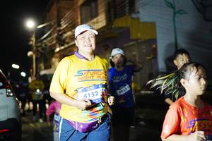 BIB: 4152, 4933
                            <button type="button" onclick="openModal(26232869)" class="btn btn-primary btn-sm float-right btn-popup" data-toggle="modal" data-target=".modal-high-quality">
                        <i class="fas fa-shopping-cart"></i> Add to Cart
                    </button>
                                            <button type="button" onclick="isThisMe(26232869, true)" class="btn btn-success btn-sm float-right btn-popup btn-isme hidden" data-toggle="tooltip" data-placement="bottom" title="นี่คือรูปของคุณใช่ไหม คลิกที่นี่เพื่อเอาเข้าอัลบั้ม">
                        <i class="fas fa-plus"></i> Add to album
                    </button>
                    <button type="button" onclick="isThisMe(26232869, false)" class="btn btn-warning btn-sm float-right btn-popup btn-isnotme hidden">
                        <i class="fas fa-ban"></i> Remove from album
                    </button>