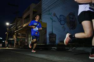 BIB: 899
                            <button type="button" onclick="openModal(26226074)" class="btn btn-primary btn-sm float-right btn-popup" data-toggle="modal" data-target=".modal-high-quality">
                        <i class="fas fa-shopping-cart"></i> Add to Cart
                    </button>
                                            <button type="button" onclick="isThisMe(26226074, true)" class="btn btn-success btn-sm float-right btn-popup btn-isme hidden" data-toggle="tooltip" data-placement="bottom" title="นี่คือรูปของคุณใช่ไหม คลิกที่นี่เพื่อเอาเข้าอัลบั้ม">
                        <i class="fas fa-plus"></i> Add to album
                    </button>
                    <button type="button" onclick="isThisMe(26226074, false)" class="btn btn-warning btn-sm float-right btn-popup btn-isnotme hidden">
                        <i class="fas fa-ban"></i> Remove from album
                    </button>