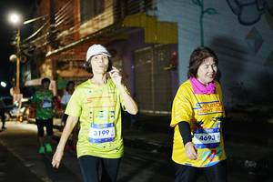 BIB: 3199, 4693
                            <button type="button" onclick="openModal(26229961)" class="btn btn-primary btn-sm float-right btn-popup" data-toggle="modal" data-target=".modal-high-quality">
                        <i class="fas fa-shopping-cart"></i> Add to Cart
                    </button>
                                            <button type="button" onclick="isThisMe(26229961, true)" class="btn btn-success btn-sm float-right btn-popup btn-isme hidden" data-toggle="tooltip" data-placement="bottom" title="นี่คือรูปของคุณใช่ไหม คลิกที่นี่เพื่อเอาเข้าอัลบั้ม">
                        <i class="fas fa-plus"></i> Add to album
                    </button>
                    <button type="button" onclick="isThisMe(26229961, false)" class="btn btn-warning btn-sm float-right btn-popup btn-isnotme hidden">
                        <i class="fas fa-ban"></i> Remove from album
                    </button>