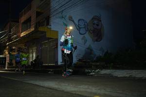 BIB: 
                            <button type="button" onclick="openModal(26226309)" class="btn btn-primary btn-sm float-right btn-popup" data-toggle="modal" data-target=".modal-high-quality">
                        <i class="fas fa-shopping-cart"></i> Add to Cart
                    </button>
                                            <button type="button" onclick="isThisMe(26226309, true)" class="btn btn-success btn-sm float-right btn-popup btn-isme hidden" data-toggle="tooltip" data-placement="bottom" title="นี่คือรูปของคุณใช่ไหม คลิกที่นี่เพื่อเอาเข้าอัลบั้ม">
                        <i class="fas fa-plus"></i> Add to album
                    </button>
                    <button type="button" onclick="isThisMe(26226309, false)" class="btn btn-warning btn-sm float-right btn-popup btn-isnotme hidden">
                        <i class="fas fa-ban"></i> Remove from album
                    </button>