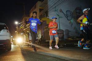 BIB: 4649, 3687
                            <button type="button" onclick="openModal(26226529)" class="btn btn-primary btn-sm float-right btn-popup" data-toggle="modal" data-target=".modal-high-quality">
                        <i class="fas fa-shopping-cart"></i> Add to Cart
                    </button>
                                            <button type="button" onclick="isThisMe(26226529, true)" class="btn btn-success btn-sm float-right btn-popup btn-isme hidden" data-toggle="tooltip" data-placement="bottom" title="นี่คือรูปของคุณใช่ไหม คลิกที่นี่เพื่อเอาเข้าอัลบั้ม">
                        <i class="fas fa-plus"></i> Add to album
                    </button>
                    <button type="button" onclick="isThisMe(26226529, false)" class="btn btn-warning btn-sm float-right btn-popup btn-isnotme hidden">
                        <i class="fas fa-ban"></i> Remove from album
                    </button>