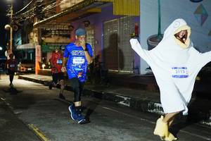 BIB: 4469, 3113
                            <button type="button" onclick="openModal(26226714)" class="btn btn-primary btn-sm float-right btn-popup" data-toggle="modal" data-target=".modal-high-quality">
                        <i class="fas fa-shopping-cart"></i> Add to Cart
                    </button>
                                            <button type="button" onclick="isThisMe(26226714, true)" class="btn btn-success btn-sm float-right btn-popup btn-isme hidden" data-toggle="tooltip" data-placement="bottom" title="นี่คือรูปของคุณใช่ไหม คลิกที่นี่เพื่อเอาเข้าอัลบั้ม">
                        <i class="fas fa-plus"></i> Add to album
                    </button>
                    <button type="button" onclick="isThisMe(26226714, false)" class="btn btn-warning btn-sm float-right btn-popup btn-isnotme hidden">
                        <i class="fas fa-ban"></i> Remove from album
                    </button>