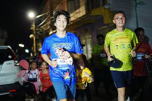 BIB: 461
                            <button type="button" onclick="openModal(26228550)" class="btn btn-primary btn-sm float-right btn-popup" data-toggle="modal" data-target=".modal-high-quality">
                        <i class="fas fa-shopping-cart"></i> Add to Cart
                    </button>
                                            <button type="button" onclick="isThisMe(26228550, true)" class="btn btn-success btn-sm float-right btn-popup btn-isme hidden" data-toggle="tooltip" data-placement="bottom" title="นี่คือรูปของคุณใช่ไหม คลิกที่นี่เพื่อเอาเข้าอัลบั้ม">
                        <i class="fas fa-plus"></i> Add to album
                    </button>
                    <button type="button" onclick="isThisMe(26228550, false)" class="btn btn-warning btn-sm float-right btn-popup btn-isnotme hidden">
                        <i class="fas fa-ban"></i> Remove from album
                    </button>