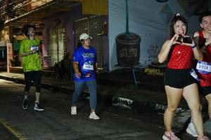 BIB: 4083, 3928
                            <button type="button" onclick="openModal(26227413)" class="btn btn-primary btn-sm float-right btn-popup" data-toggle="modal" data-target=".modal-high-quality">
                        <i class="fas fa-shopping-cart"></i> Add to Cart
                    </button>
                                            <button type="button" onclick="isThisMe(26227413, true)" class="btn btn-success btn-sm float-right btn-popup btn-isme hidden" data-toggle="tooltip" data-placement="bottom" title="นี่คือรูปของคุณใช่ไหม คลิกที่นี่เพื่อเอาเข้าอัลบั้ม">
                        <i class="fas fa-plus"></i> Add to album
                    </button>
                    <button type="button" onclick="isThisMe(26227413, false)" class="btn btn-warning btn-sm float-right btn-popup btn-isnotme hidden">
                        <i class="fas fa-ban"></i> Remove from album
                    </button>