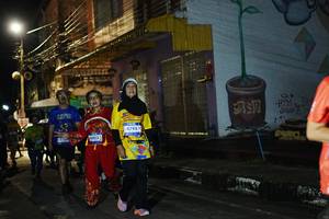 BIB: 5727, 4003, 4798
                            <button type="button" onclick="openModal(26230125)" class="btn btn-primary btn-sm float-right btn-popup" data-toggle="modal" data-target=".modal-high-quality">
                        <i class="fas fa-shopping-cart"></i> Add to Cart
                    </button>
                                            <button type="button" onclick="isThisMe(26230125, true)" class="btn btn-success btn-sm float-right btn-popup btn-isme hidden" data-toggle="tooltip" data-placement="bottom" title="นี่คือรูปของคุณใช่ไหม คลิกที่นี่เพื่อเอาเข้าอัลบั้ม">
                        <i class="fas fa-plus"></i> Add to album
                    </button>
                    <button type="button" onclick="isThisMe(26230125, false)" class="btn btn-warning btn-sm float-right btn-popup btn-isnotme hidden">
                        <i class="fas fa-ban"></i> Remove from album
                    </button>