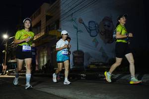 BIB: 3165, 3205, 977
                            <button type="button" onclick="openModal(26226433)" class="btn btn-primary btn-sm float-right btn-popup" data-toggle="modal" data-target=".modal-high-quality">
                        <i class="fas fa-shopping-cart"></i> Add to Cart
                    </button>
                                            <button type="button" onclick="isThisMe(26226433, true)" class="btn btn-success btn-sm float-right btn-popup btn-isme hidden" data-toggle="tooltip" data-placement="bottom" title="นี่คือรูปของคุณใช่ไหม คลิกที่นี่เพื่อเอาเข้าอัลบั้ม">
                        <i class="fas fa-plus"></i> Add to album
                    </button>
                    <button type="button" onclick="isThisMe(26226433, false)" class="btn btn-warning btn-sm float-right btn-popup btn-isnotme hidden">
                        <i class="fas fa-ban"></i> Remove from album
                    </button>