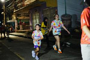 BIB: 3034, 3328
                            <button type="button" onclick="openModal(26228736)" class="btn btn-primary btn-sm float-right btn-popup" data-toggle="modal" data-target=".modal-high-quality">
                        <i class="fas fa-shopping-cart"></i> Add to Cart
                    </button>
                                            <button type="button" onclick="isThisMe(26228736, true)" class="btn btn-success btn-sm float-right btn-popup btn-isme hidden" data-toggle="tooltip" data-placement="bottom" title="นี่คือรูปของคุณใช่ไหม คลิกที่นี่เพื่อเอาเข้าอัลบั้ม">
                        <i class="fas fa-plus"></i> Add to album
                    </button>
                    <button type="button" onclick="isThisMe(26228736, false)" class="btn btn-warning btn-sm float-right btn-popup btn-isnotme hidden">
                        <i class="fas fa-ban"></i> Remove from album
                    </button>