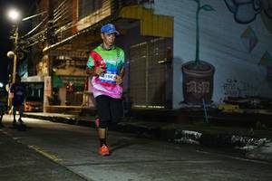 BIB: 3194
                            <button type="button" onclick="openModal(26226947)" class="btn btn-primary btn-sm float-right btn-popup" data-toggle="modal" data-target=".modal-high-quality">
                        <i class="fas fa-shopping-cart"></i> Add to Cart
                    </button>
                                            <button type="button" onclick="isThisMe(26226947, true)" class="btn btn-success btn-sm float-right btn-popup btn-isme hidden" data-toggle="tooltip" data-placement="bottom" title="นี่คือรูปของคุณใช่ไหม คลิกที่นี่เพื่อเอาเข้าอัลบั้ม">
                        <i class="fas fa-plus"></i> Add to album
                    </button>
                    <button type="button" onclick="isThisMe(26226947, false)" class="btn btn-warning btn-sm float-right btn-popup btn-isnotme hidden">
                        <i class="fas fa-ban"></i> Remove from album
                    </button>