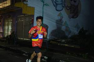 BIB: 293
                            <button type="button" onclick="openModal(26226612)" class="btn btn-primary btn-sm float-right btn-popup" data-toggle="modal" data-target=".modal-high-quality">
                        <i class="fas fa-shopping-cart"></i> Add to Cart
                    </button>
                                            <button type="button" onclick="isThisMe(26226612, true)" class="btn btn-success btn-sm float-right btn-popup btn-isme hidden" data-toggle="tooltip" data-placement="bottom" title="นี่คือรูปของคุณใช่ไหม คลิกที่นี่เพื่อเอาเข้าอัลบั้ม">
                        <i class="fas fa-plus"></i> Add to album
                    </button>
                    <button type="button" onclick="isThisMe(26226612, false)" class="btn btn-warning btn-sm float-right btn-popup btn-isnotme hidden">
                        <i class="fas fa-ban"></i> Remove from album
                    </button>