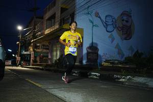 BIB: 3584
                            <button type="button" onclick="openModal(26225963)" class="btn btn-primary btn-sm float-right btn-popup" data-toggle="modal" data-target=".modal-high-quality">
                        <i class="fas fa-shopping-cart"></i> Add to Cart
                    </button>
                                            <button type="button" onclick="isThisMe(26225963, true)" class="btn btn-success btn-sm float-right btn-popup btn-isme hidden" data-toggle="tooltip" data-placement="bottom" title="นี่คือรูปของคุณใช่ไหม คลิกที่นี่เพื่อเอาเข้าอัลบั้ม">
                        <i class="fas fa-plus"></i> Add to album
                    </button>
                    <button type="button" onclick="isThisMe(26225963, false)" class="btn btn-warning btn-sm float-right btn-popup btn-isnotme hidden">
                        <i class="fas fa-ban"></i> Remove from album
                    </button>