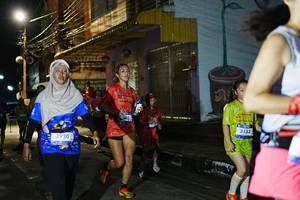 BIB: 3920, 3153
                            <button type="button" onclick="openModal(26227866)" class="btn btn-primary btn-sm float-right btn-popup" data-toggle="modal" data-target=".modal-high-quality">
                        <i class="fas fa-shopping-cart"></i> Add to Cart
                    </button>
                                            <button type="button" onclick="isThisMe(26227866, true)" class="btn btn-success btn-sm float-right btn-popup btn-isme hidden" data-toggle="tooltip" data-placement="bottom" title="นี่คือรูปของคุณใช่ไหม คลิกที่นี่เพื่อเอาเข้าอัลบั้ม">
                        <i class="fas fa-plus"></i> Add to album
                    </button>
                    <button type="button" onclick="isThisMe(26227866, false)" class="btn btn-warning btn-sm float-right btn-popup btn-isnotme hidden">
                        <i class="fas fa-ban"></i> Remove from album
                    </button>