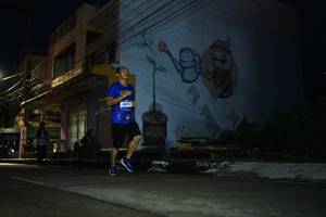 BIB: 4670
                            <button type="button" onclick="openModal(26226338)" class="btn btn-primary btn-sm float-right btn-popup" data-toggle="modal" data-target=".modal-high-quality">
                        <i class="fas fa-shopping-cart"></i> Add to Cart
                    </button>
                                            <button type="button" onclick="isThisMe(26226338, true)" class="btn btn-success btn-sm float-right btn-popup btn-isme hidden" data-toggle="tooltip" data-placement="bottom" title="นี่คือรูปของคุณใช่ไหม คลิกที่นี่เพื่อเอาเข้าอัลบั้ม">
                        <i class="fas fa-plus"></i> Add to album
                    </button>
                    <button type="button" onclick="isThisMe(26226338, false)" class="btn btn-warning btn-sm float-right btn-popup btn-isnotme hidden">
                        <i class="fas fa-ban"></i> Remove from album
                    </button>