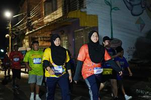 BIB: 4382, 3996, 3997
                            <button type="button" onclick="openModal(26230586)" class="btn btn-primary btn-sm float-right btn-popup" data-toggle="modal" data-target=".modal-high-quality">
                        <i class="fas fa-shopping-cart"></i> Add to Cart
                    </button>
                                            <button type="button" onclick="isThisMe(26230586, true)" class="btn btn-success btn-sm float-right btn-popup btn-isme hidden" data-toggle="tooltip" data-placement="bottom" title="นี่คือรูปของคุณใช่ไหม คลิกที่นี่เพื่อเอาเข้าอัลบั้ม">
                        <i class="fas fa-plus"></i> Add to album
                    </button>
                    <button type="button" onclick="isThisMe(26230586, false)" class="btn btn-warning btn-sm float-right btn-popup btn-isnotme hidden">
                        <i class="fas fa-ban"></i> Remove from album
                    </button>