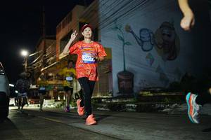 BIB: 3272
                            <button type="button" onclick="openModal(26226580)" class="btn btn-primary btn-sm float-right btn-popup" data-toggle="modal" data-target=".modal-high-quality">
                        <i class="fas fa-shopping-cart"></i> Add to Cart
                    </button>
                                            <button type="button" onclick="isThisMe(26226580, true)" class="btn btn-success btn-sm float-right btn-popup btn-isme hidden" data-toggle="tooltip" data-placement="bottom" title="นี่คือรูปของคุณใช่ไหม คลิกที่นี่เพื่อเอาเข้าอัลบั้ม">
                        <i class="fas fa-plus"></i> Add to album
                    </button>
                    <button type="button" onclick="isThisMe(26226580, false)" class="btn btn-warning btn-sm float-right btn-popup btn-isnotme hidden">
                        <i class="fas fa-ban"></i> Remove from album
                    </button>