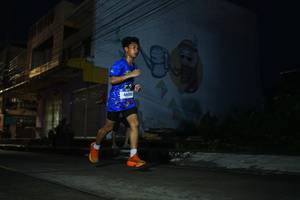 BIB: 4608
                            <button type="button" onclick="openModal(26226313)" class="btn btn-primary btn-sm float-right btn-popup" data-toggle="modal" data-target=".modal-high-quality">
                        <i class="fas fa-shopping-cart"></i> Add to Cart
                    </button>
                                            <button type="button" onclick="isThisMe(26226313, true)" class="btn btn-success btn-sm float-right btn-popup btn-isme hidden" data-toggle="tooltip" data-placement="bottom" title="นี่คือรูปของคุณใช่ไหม คลิกที่นี่เพื่อเอาเข้าอัลบั้ม">
                        <i class="fas fa-plus"></i> Add to album
                    </button>
                    <button type="button" onclick="isThisMe(26226313, false)" class="btn btn-warning btn-sm float-right btn-popup btn-isnotme hidden">
                        <i class="fas fa-ban"></i> Remove from album
                    </button>