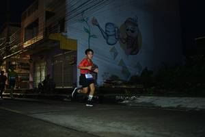 BIB: 4351
                            <button type="button" onclick="openModal(26226409)" class="btn btn-primary btn-sm float-right btn-popup" data-toggle="modal" data-target=".modal-high-quality">
                        <i class="fas fa-shopping-cart"></i> Add to Cart
                    </button>
                                            <button type="button" onclick="isThisMe(26226409, true)" class="btn btn-success btn-sm float-right btn-popup btn-isme hidden" data-toggle="tooltip" data-placement="bottom" title="นี่คือรูปของคุณใช่ไหม คลิกที่นี่เพื่อเอาเข้าอัลบั้ม">
                        <i class="fas fa-plus"></i> Add to album
                    </button>
                    <button type="button" onclick="isThisMe(26226409, false)" class="btn btn-warning btn-sm float-right btn-popup btn-isnotme hidden">
                        <i class="fas fa-ban"></i> Remove from album
                    </button>