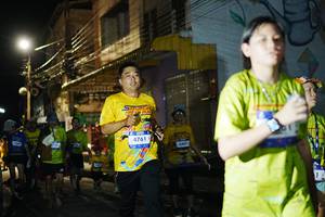 BIB: 4761, 3403
                            <button type="button" onclick="openModal(26231197)" class="btn btn-primary btn-sm float-right btn-popup" data-toggle="modal" data-target=".modal-high-quality">
                        <i class="fas fa-shopping-cart"></i> Add to Cart
                    </button>
                                            <button type="button" onclick="isThisMe(26231197, true)" class="btn btn-success btn-sm float-right btn-popup btn-isme hidden" data-toggle="tooltip" data-placement="bottom" title="นี่คือรูปของคุณใช่ไหม คลิกที่นี่เพื่อเอาเข้าอัลบั้ม">
                        <i class="fas fa-plus"></i> Add to album
                    </button>
                    <button type="button" onclick="isThisMe(26231197, false)" class="btn btn-warning btn-sm float-right btn-popup btn-isnotme hidden">
                        <i class="fas fa-ban"></i> Remove from album
                    </button>