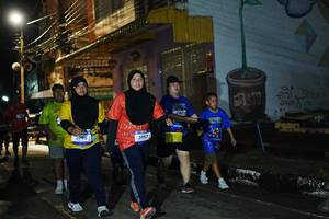 BIB: 3996, 3997
                            <button type="button" onclick="openModal(26230550)" class="btn btn-primary btn-sm float-right btn-popup" data-toggle="modal" data-target=".modal-high-quality">
                        <i class="fas fa-shopping-cart"></i> Add to Cart
                    </button>
                                            <button type="button" onclick="isThisMe(26230550, true)" class="btn btn-success btn-sm float-right btn-popup btn-isme hidden" data-toggle="tooltip" data-placement="bottom" title="นี่คือรูปของคุณใช่ไหม คลิกที่นี่เพื่อเอาเข้าอัลบั้ม">
                        <i class="fas fa-plus"></i> Add to album
                    </button>
                    <button type="button" onclick="isThisMe(26230550, false)" class="btn btn-warning btn-sm float-right btn-popup btn-isnotme hidden">
                        <i class="fas fa-ban"></i> Remove from album
                    </button>