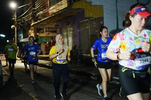 BIB: 347, 3248
                            <button type="button" onclick="openModal(26227251)" class="btn btn-primary btn-sm float-right btn-popup" data-toggle="modal" data-target=".modal-high-quality">
                        <i class="fas fa-shopping-cart"></i> Add to Cart
                    </button>
                                            <button type="button" onclick="isThisMe(26227251, true)" class="btn btn-success btn-sm float-right btn-popup btn-isme hidden" data-toggle="tooltip" data-placement="bottom" title="นี่คือรูปของคุณใช่ไหม คลิกที่นี่เพื่อเอาเข้าอัลบั้ม">
                        <i class="fas fa-plus"></i> Add to album
                    </button>
                    <button type="button" onclick="isThisMe(26227251, false)" class="btn btn-warning btn-sm float-right btn-popup btn-isnotme hidden">
                        <i class="fas fa-ban"></i> Remove from album
                    </button>