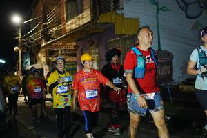 BIB: 3470, 3994, 4015, 5392
                            <button type="button" onclick="openModal(26232318)" class="btn btn-primary btn-sm float-right btn-popup" data-toggle="modal" data-target=".modal-high-quality">
                        <i class="fas fa-shopping-cart"></i> Add to Cart
                    </button>
                                            <button type="button" onclick="isThisMe(26232318, true)" class="btn btn-success btn-sm float-right btn-popup btn-isme hidden" data-toggle="tooltip" data-placement="bottom" title="นี่คือรูปของคุณใช่ไหม คลิกที่นี่เพื่อเอาเข้าอัลบั้ม">
                        <i class="fas fa-plus"></i> Add to album
                    </button>
                    <button type="button" onclick="isThisMe(26232318, false)" class="btn btn-warning btn-sm float-right btn-popup btn-isnotme hidden">
                        <i class="fas fa-ban"></i> Remove from album
                    </button>