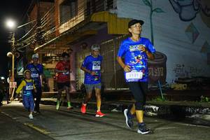 BIB: 30043, 3737, 3131
                            <button type="button" onclick="openModal(26227064)" class="btn btn-primary btn-sm float-right btn-popup" data-toggle="modal" data-target=".modal-high-quality">
                        <i class="fas fa-shopping-cart"></i> Add to Cart
                    </button>
                                            <button type="button" onclick="isThisMe(26227064, true)" class="btn btn-success btn-sm float-right btn-popup btn-isme hidden" data-toggle="tooltip" data-placement="bottom" title="นี่คือรูปของคุณใช่ไหม คลิกที่นี่เพื่อเอาเข้าอัลบั้ม">
                        <i class="fas fa-plus"></i> Add to album
                    </button>
                    <button type="button" onclick="isThisMe(26227064, false)" class="btn btn-warning btn-sm float-right btn-popup btn-isnotme hidden">
                        <i class="fas fa-ban"></i> Remove from album
                    </button>