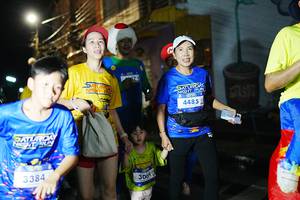 BIB: 3384, 306, 4485
                            <button type="button" onclick="openModal(26232860)" class="btn btn-primary btn-sm float-right btn-popup" data-toggle="modal" data-target=".modal-high-quality">
                        <i class="fas fa-shopping-cart"></i> Add to Cart
                    </button>
                                            <button type="button" onclick="isThisMe(26232860, true)" class="btn btn-success btn-sm float-right btn-popup btn-isme hidden" data-toggle="tooltip" data-placement="bottom" title="นี่คือรูปของคุณใช่ไหม คลิกที่นี่เพื่อเอาเข้าอัลบั้ม">
                        <i class="fas fa-plus"></i> Add to album
                    </button>
                    <button type="button" onclick="isThisMe(26232860, false)" class="btn btn-warning btn-sm float-right btn-popup btn-isnotme hidden">
                        <i class="fas fa-ban"></i> Remove from album
                    </button>