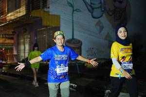 BIB: 3197, 3271
                            <button type="button" onclick="openModal(26230716)" class="btn btn-primary btn-sm float-right btn-popup" data-toggle="modal" data-target=".modal-high-quality">
                        <i class="fas fa-shopping-cart"></i> Add to Cart
                    </button>
                                            <button type="button" onclick="isThisMe(26230716, true)" class="btn btn-success btn-sm float-right btn-popup btn-isme hidden" data-toggle="tooltip" data-placement="bottom" title="นี่คือรูปของคุณใช่ไหม คลิกที่นี่เพื่อเอาเข้าอัลบั้ม">
                        <i class="fas fa-plus"></i> Add to album
                    </button>
                    <button type="button" onclick="isThisMe(26230716, false)" class="btn btn-warning btn-sm float-right btn-popup btn-isnotme hidden">
                        <i class="fas fa-ban"></i> Remove from album
                    </button>