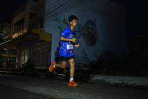 BIB: 4608
                            <button type="button" onclick="openModal(26226316)" class="btn btn-primary btn-sm float-right btn-popup" data-toggle="modal" data-target=".modal-high-quality">
                        <i class="fas fa-shopping-cart"></i> Add to Cart
                    </button>
                                            <button type="button" onclick="isThisMe(26226316, true)" class="btn btn-success btn-sm float-right btn-popup btn-isme hidden" data-toggle="tooltip" data-placement="bottom" title="นี่คือรูปของคุณใช่ไหม คลิกที่นี่เพื่อเอาเข้าอัลบั้ม">
                        <i class="fas fa-plus"></i> Add to album
                    </button>
                    <button type="button" onclick="isThisMe(26226316, false)" class="btn btn-warning btn-sm float-right btn-popup btn-isnotme hidden">
                        <i class="fas fa-ban"></i> Remove from album
                    </button>