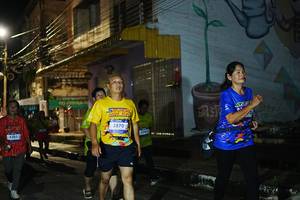 BIB: 4103, 231916, 3870
                            <button type="button" onclick="openModal(26231057)" class="btn btn-primary btn-sm float-right btn-popup" data-toggle="modal" data-target=".modal-high-quality">
                        <i class="fas fa-shopping-cart"></i> Add to Cart
                    </button>
                                            <button type="button" onclick="isThisMe(26231057, true)" class="btn btn-success btn-sm float-right btn-popup btn-isme hidden" data-toggle="tooltip" data-placement="bottom" title="นี่คือรูปของคุณใช่ไหม คลิกที่นี่เพื่อเอาเข้าอัลบั้ม">
                        <i class="fas fa-plus"></i> Add to album
                    </button>
                    <button type="button" onclick="isThisMe(26231057, false)" class="btn btn-warning btn-sm float-right btn-popup btn-isnotme hidden">
                        <i class="fas fa-ban"></i> Remove from album
                    </button>