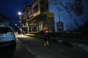 BIB: 3888
                            <button type="button" onclick="openModal(26225348)" class="btn btn-primary btn-sm float-right btn-popup" data-toggle="modal" data-target=".modal-high-quality">
                        <i class="fas fa-shopping-cart"></i> Add to Cart
                    </button>
                                            <button type="button" onclick="isThisMe(26225348, true)" class="btn btn-success btn-sm float-right btn-popup btn-isme hidden" data-toggle="tooltip" data-placement="bottom" title="นี่คือรูปของคุณใช่ไหม คลิกที่นี่เพื่อเอาเข้าอัลบั้ม">
                        <i class="fas fa-plus"></i> Add to album
                    </button>
                    <button type="button" onclick="isThisMe(26225348, false)" class="btn btn-warning btn-sm float-right btn-popup btn-isnotme hidden">
                        <i class="fas fa-ban"></i> Remove from album
                    </button>