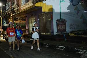 BIB: 3744
                            <button type="button" onclick="openModal(26228693)" class="btn btn-primary btn-sm float-right btn-popup" data-toggle="modal" data-target=".modal-high-quality">
                        <i class="fas fa-shopping-cart"></i> Add to Cart
                    </button>
                                            <button type="button" onclick="isThisMe(26228693, true)" class="btn btn-success btn-sm float-right btn-popup btn-isme hidden" data-toggle="tooltip" data-placement="bottom" title="นี่คือรูปของคุณใช่ไหม คลิกที่นี่เพื่อเอาเข้าอัลบั้ม">
                        <i class="fas fa-plus"></i> Add to album
                    </button>
                    <button type="button" onclick="isThisMe(26228693, false)" class="btn btn-warning btn-sm float-right btn-popup btn-isnotme hidden">
                        <i class="fas fa-ban"></i> Remove from album
                    </button>