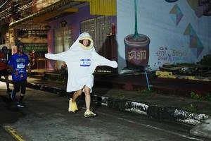 BIB: 4469, 3113
                            <button type="button" onclick="openModal(26226711)" class="btn btn-primary btn-sm float-right btn-popup" data-toggle="modal" data-target=".modal-high-quality">
                        <i class="fas fa-shopping-cart"></i> Add to Cart
                    </button>
                                            <button type="button" onclick="isThisMe(26226711, true)" class="btn btn-success btn-sm float-right btn-popup btn-isme hidden" data-toggle="tooltip" data-placement="bottom" title="นี่คือรูปของคุณใช่ไหม คลิกที่นี่เพื่อเอาเข้าอัลบั้ม">
                        <i class="fas fa-plus"></i> Add to album
                    </button>
                    <button type="button" onclick="isThisMe(26226711, false)" class="btn btn-warning btn-sm float-right btn-popup btn-isnotme hidden">
                        <i class="fas fa-ban"></i> Remove from album
                    </button>