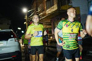 BIB: 888, 323, 4283
                            <button type="button" onclick="openModal(26228039)" class="btn btn-primary btn-sm float-right btn-popup" data-toggle="modal" data-target=".modal-high-quality">
                        <i class="fas fa-shopping-cart"></i> Add to Cart
                    </button>
                                            <button type="button" onclick="isThisMe(26228039, true)" class="btn btn-success btn-sm float-right btn-popup btn-isme hidden" data-toggle="tooltip" data-placement="bottom" title="นี่คือรูปของคุณใช่ไหม คลิกที่นี่เพื่อเอาเข้าอัลบั้ม">
                        <i class="fas fa-plus"></i> Add to album
                    </button>
                    <button type="button" onclick="isThisMe(26228039, false)" class="btn btn-warning btn-sm float-right btn-popup btn-isnotme hidden">
                        <i class="fas fa-ban"></i> Remove from album
                    </button>