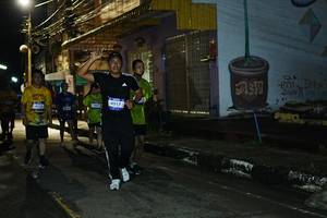 BIB: 4017, 41233
                            <button type="button" onclick="openModal(26227608)" class="btn btn-primary btn-sm float-right btn-popup" data-toggle="modal" data-target=".modal-high-quality">
                        <i class="fas fa-shopping-cart"></i> Add to Cart
                    </button>
                                            <button type="button" onclick="isThisMe(26227608, true)" class="btn btn-success btn-sm float-right btn-popup btn-isme hidden" data-toggle="tooltip" data-placement="bottom" title="นี่คือรูปของคุณใช่ไหม คลิกที่นี่เพื่อเอาเข้าอัลบั้ม">
                        <i class="fas fa-plus"></i> Add to album
                    </button>
                    <button type="button" onclick="isThisMe(26227608, false)" class="btn btn-warning btn-sm float-right btn-popup btn-isnotme hidden">
                        <i class="fas fa-ban"></i> Remove from album
                    </button>