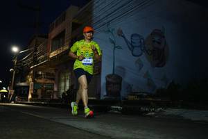 BIB: 3385
                            <button type="button" onclick="openModal(26226145)" class="btn btn-primary btn-sm float-right btn-popup" data-toggle="modal" data-target=".modal-high-quality">
                        <i class="fas fa-shopping-cart"></i> Add to Cart
                    </button>
                                            <button type="button" onclick="isThisMe(26226145, true)" class="btn btn-success btn-sm float-right btn-popup btn-isme hidden" data-toggle="tooltip" data-placement="bottom" title="นี่คือรูปของคุณใช่ไหม คลิกที่นี่เพื่อเอาเข้าอัลบั้ม">
                        <i class="fas fa-plus"></i> Add to album
                    </button>
                    <button type="button" onclick="isThisMe(26226145, false)" class="btn btn-warning btn-sm float-right btn-popup btn-isnotme hidden">
                        <i class="fas fa-ban"></i> Remove from album
                    </button>