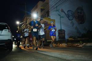 BIB: 2943, 3344
                            <button type="button" onclick="openModal(26226511)" class="btn btn-primary btn-sm float-right btn-popup" data-toggle="modal" data-target=".modal-high-quality">
                        <i class="fas fa-shopping-cart"></i> Add to Cart
                    </button>
                                            <button type="button" onclick="isThisMe(26226511, true)" class="btn btn-success btn-sm float-right btn-popup btn-isme hidden" data-toggle="tooltip" data-placement="bottom" title="นี่คือรูปของคุณใช่ไหม คลิกที่นี่เพื่อเอาเข้าอัลบั้ม">
                        <i class="fas fa-plus"></i> Add to album
                    </button>
                    <button type="button" onclick="isThisMe(26226511, false)" class="btn btn-warning btn-sm float-right btn-popup btn-isnotme hidden">
                        <i class="fas fa-ban"></i> Remove from album
                    </button>