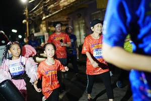 BIB: 3123, 323
                            <button type="button" onclick="openModal(26228556)" class="btn btn-primary btn-sm float-right btn-popup" data-toggle="modal" data-target=".modal-high-quality">
                        <i class="fas fa-shopping-cart"></i> Add to Cart
                    </button>
                                            <button type="button" onclick="isThisMe(26228556, true)" class="btn btn-success btn-sm float-right btn-popup btn-isme hidden" data-toggle="tooltip" data-placement="bottom" title="นี่คือรูปของคุณใช่ไหม คลิกที่นี่เพื่อเอาเข้าอัลบั้ม">
                        <i class="fas fa-plus"></i> Add to album
                    </button>
                    <button type="button" onclick="isThisMe(26228556, false)" class="btn btn-warning btn-sm float-right btn-popup btn-isnotme hidden">
                        <i class="fas fa-ban"></i> Remove from album
                    </button>