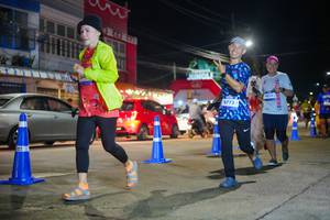 BIB: 4773, 41132
                            <button type="button" onclick="openModal(26246273)" class="btn btn-primary btn-sm float-right btn-popup" data-toggle="modal" data-target=".modal-high-quality">
                        <i class="fas fa-shopping-cart"></i> Add to Cart
                    </button>
                                            <button type="button" onclick="isThisMe(26246273, true)" class="btn btn-success btn-sm float-right btn-popup btn-isme hidden" data-toggle="tooltip" data-placement="bottom" title="นี่คือรูปของคุณใช่ไหม คลิกที่นี่เพื่อเอาเข้าอัลบั้ม">
                        <i class="fas fa-plus"></i> Add to album
                    </button>
                    <button type="button" onclick="isThisMe(26246273, false)" class="btn btn-warning btn-sm float-right btn-popup btn-isnotme hidden">
                        <i class="fas fa-ban"></i> Remove from album
                    </button>