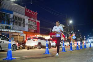 BIB: 44762
                            <button type="button" onclick="openModal(26244328)" class="btn btn-primary btn-sm float-right btn-popup" data-toggle="modal" data-target=".modal-high-quality">
                        <i class="fas fa-shopping-cart"></i> Add to Cart
                    </button>
                                            <button type="button" onclick="isThisMe(26244328, true)" class="btn btn-success btn-sm float-right btn-popup btn-isme hidden" data-toggle="tooltip" data-placement="bottom" title="นี่คือรูปของคุณใช่ไหม คลิกที่นี่เพื่อเอาเข้าอัลบั้ม">
                        <i class="fas fa-plus"></i> Add to album
                    </button>
                    <button type="button" onclick="isThisMe(26244328, false)" class="btn btn-warning btn-sm float-right btn-popup btn-isnotme hidden">
                        <i class="fas fa-ban"></i> Remove from album
                    </button>