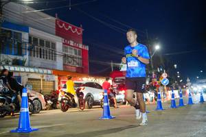 BIB: 4128
                            <button type="button" onclick="openModal(26244337)" class="btn btn-primary btn-sm float-right btn-popup" data-toggle="modal" data-target=".modal-high-quality">
                        <i class="fas fa-shopping-cart"></i> Add to Cart
                    </button>
                                            <button type="button" onclick="isThisMe(26244337, true)" class="btn btn-success btn-sm float-right btn-popup btn-isme hidden" data-toggle="tooltip" data-placement="bottom" title="นี่คือรูปของคุณใช่ไหม คลิกที่นี่เพื่อเอาเข้าอัลบั้ม">
                        <i class="fas fa-plus"></i> Add to album
                    </button>
                    <button type="button" onclick="isThisMe(26244337, false)" class="btn btn-warning btn-sm float-right btn-popup btn-isnotme hidden">
                        <i class="fas fa-ban"></i> Remove from album
                    </button>