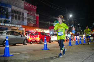 BIB: 4497
                            <button type="button" onclick="openModal(26246213)" class="btn btn-primary btn-sm float-right btn-popup" data-toggle="modal" data-target=".modal-high-quality">
                        <i class="fas fa-shopping-cart"></i> Add to Cart
                    </button>
                                            <button type="button" onclick="isThisMe(26246213, true)" class="btn btn-success btn-sm float-right btn-popup btn-isme hidden" data-toggle="tooltip" data-placement="bottom" title="นี่คือรูปของคุณใช่ไหม คลิกที่นี่เพื่อเอาเข้าอัลบั้ม">
                        <i class="fas fa-plus"></i> Add to album
                    </button>
                    <button type="button" onclick="isThisMe(26246213, false)" class="btn btn-warning btn-sm float-right btn-popup btn-isnotme hidden">
                        <i class="fas fa-ban"></i> Remove from album
                    </button>