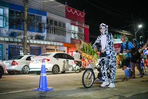 BIB: 
                            <button type="button" onclick="openModal(26230202)" class="btn btn-primary btn-sm float-right btn-popup" data-toggle="modal" data-target=".modal-high-quality">
                        <i class="fas fa-shopping-cart"></i> Add to Cart
                    </button>
                                            <button type="button" onclick="isThisMe(26230202, true)" class="btn btn-success btn-sm float-right btn-popup btn-isme hidden" data-toggle="tooltip" data-placement="bottom" title="นี่คือรูปของคุณใช่ไหม คลิกที่นี่เพื่อเอาเข้าอัลบั้ม">
                        <i class="fas fa-plus"></i> Add to album
                    </button>
                    <button type="button" onclick="isThisMe(26230202, false)" class="btn btn-warning btn-sm float-right btn-popup btn-isnotme hidden">
                        <i class="fas fa-ban"></i> Remove from album
                    </button>