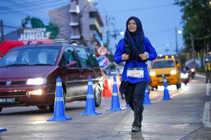 BIB: 9927, 5695
                            <button type="button" onclick="openModal(26243773)" class="btn btn-primary btn-sm float-right btn-popup" data-toggle="modal" data-target=".modal-high-quality">
                        <i class="fas fa-shopping-cart"></i> Add to Cart
                    </button>
                                            <button type="button" onclick="isThisMe(26243773, true)" class="btn btn-success btn-sm float-right btn-popup btn-isme hidden" data-toggle="tooltip" data-placement="bottom" title="นี่คือรูปของคุณใช่ไหม คลิกที่นี่เพื่อเอาเข้าอัลบั้ม">
                        <i class="fas fa-plus"></i> Add to album
                    </button>
                    <button type="button" onclick="isThisMe(26243773, false)" class="btn btn-warning btn-sm float-right btn-popup btn-isnotme hidden">
                        <i class="fas fa-ban"></i> Remove from album
                    </button>