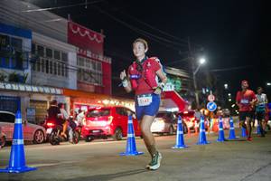 BIB: 162
                            <button type="button" onclick="openModal(26245453)" class="btn btn-primary btn-sm float-right btn-popup" data-toggle="modal" data-target=".modal-high-quality">
                        <i class="fas fa-shopping-cart"></i> Add to Cart
                    </button>
                                            <button type="button" onclick="isThisMe(26245453, true)" class="btn btn-success btn-sm float-right btn-popup btn-isme hidden" data-toggle="tooltip" data-placement="bottom" title="นี่คือรูปของคุณใช่ไหม คลิกที่นี่เพื่อเอาเข้าอัลบั้ม">
                        <i class="fas fa-plus"></i> Add to album
                    </button>
                    <button type="button" onclick="isThisMe(26245453, false)" class="btn btn-warning btn-sm float-right btn-popup btn-isnotme hidden">
                        <i class="fas fa-ban"></i> Remove from album
                    </button>