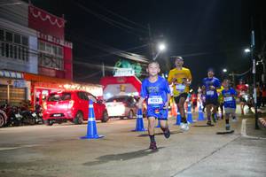 BIB: 4352
                            <button type="button" onclick="openModal(26245141)" class="btn btn-primary btn-sm float-right btn-popup" data-toggle="modal" data-target=".modal-high-quality">
                        <i class="fas fa-shopping-cart"></i> Add to Cart
                    </button>
                                            <button type="button" onclick="isThisMe(26245141, true)" class="btn btn-success btn-sm float-right btn-popup btn-isme hidden" data-toggle="tooltip" data-placement="bottom" title="นี่คือรูปของคุณใช่ไหม คลิกที่นี่เพื่อเอาเข้าอัลบั้ม">
                        <i class="fas fa-plus"></i> Add to album
                    </button>
                    <button type="button" onclick="isThisMe(26245141, false)" class="btn btn-warning btn-sm float-right btn-popup btn-isnotme hidden">
                        <i class="fas fa-ban"></i> Remove from album
                    </button>