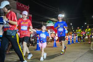 BIB: 3176, 4694, 4114
                            <button type="button" onclick="openModal(26246991)" class="btn btn-primary btn-sm float-right btn-popup" data-toggle="modal" data-target=".modal-high-quality">
                        <i class="fas fa-shopping-cart"></i> Add to Cart
                    </button>
                                            <button type="button" onclick="isThisMe(26246991, true)" class="btn btn-success btn-sm float-right btn-popup btn-isme hidden" data-toggle="tooltip" data-placement="bottom" title="นี่คือรูปของคุณใช่ไหม คลิกที่นี่เพื่อเอาเข้าอัลบั้ม">
                        <i class="fas fa-plus"></i> Add to album
                    </button>
                    <button type="button" onclick="isThisMe(26246991, false)" class="btn btn-warning btn-sm float-right btn-popup btn-isnotme hidden">
                        <i class="fas fa-ban"></i> Remove from album
                    </button>