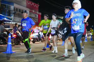 BIB: 4774, 4692, 3295, 200, 3397
                            <button type="button" onclick="openModal(26246602)" class="btn btn-primary btn-sm float-right btn-popup" data-toggle="modal" data-target=".modal-high-quality">
                        <i class="fas fa-shopping-cart"></i> Add to Cart
                    </button>
                                            <button type="button" onclick="isThisMe(26246602, true)" class="btn btn-success btn-sm float-right btn-popup btn-isme hidden" data-toggle="tooltip" data-placement="bottom" title="นี่คือรูปของคุณใช่ไหม คลิกที่นี่เพื่อเอาเข้าอัลบั้ม">
                        <i class="fas fa-plus"></i> Add to album
                    </button>
                    <button type="button" onclick="isThisMe(26246602, false)" class="btn btn-warning btn-sm float-right btn-popup btn-isnotme hidden">
                        <i class="fas fa-ban"></i> Remove from album
                    </button>