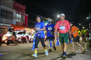 BIB: 4276, 4757
                            <button type="button" onclick="openModal(26234166)" class="btn btn-primary btn-sm float-right btn-popup" data-toggle="modal" data-target=".modal-high-quality">
                        <i class="fas fa-shopping-cart"></i> Add to Cart
                    </button>
                                            <button type="button" onclick="isThisMe(26234166, true)" class="btn btn-success btn-sm float-right btn-popup btn-isme hidden" data-toggle="tooltip" data-placement="bottom" title="นี่คือรูปของคุณใช่ไหม คลิกที่นี่เพื่อเอาเข้าอัลบั้ม">
                        <i class="fas fa-plus"></i> Add to album
                    </button>
                    <button type="button" onclick="isThisMe(26234166, false)" class="btn btn-warning btn-sm float-right btn-popup btn-isnotme hidden">
                        <i class="fas fa-ban"></i> Remove from album
                    </button>