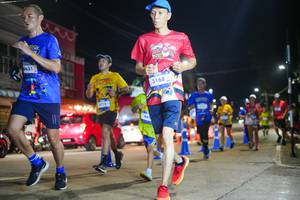 BIB: 631, 3335, 400, 3168
                            <button type="button" onclick="openModal(26245192)" class="btn btn-primary btn-sm float-right btn-popup" data-toggle="modal" data-target=".modal-high-quality">
                        <i class="fas fa-shopping-cart"></i> Add to Cart
                    </button>
                                            <button type="button" onclick="isThisMe(26245192, true)" class="btn btn-success btn-sm float-right btn-popup btn-isme hidden" data-toggle="tooltip" data-placement="bottom" title="นี่คือรูปของคุณใช่ไหม คลิกที่นี่เพื่อเอาเข้าอัลบั้ม">
                        <i class="fas fa-plus"></i> Add to album
                    </button>
                    <button type="button" onclick="isThisMe(26245192, false)" class="btn btn-warning btn-sm float-right btn-popup btn-isnotme hidden">
                        <i class="fas fa-ban"></i> Remove from album
                    </button>